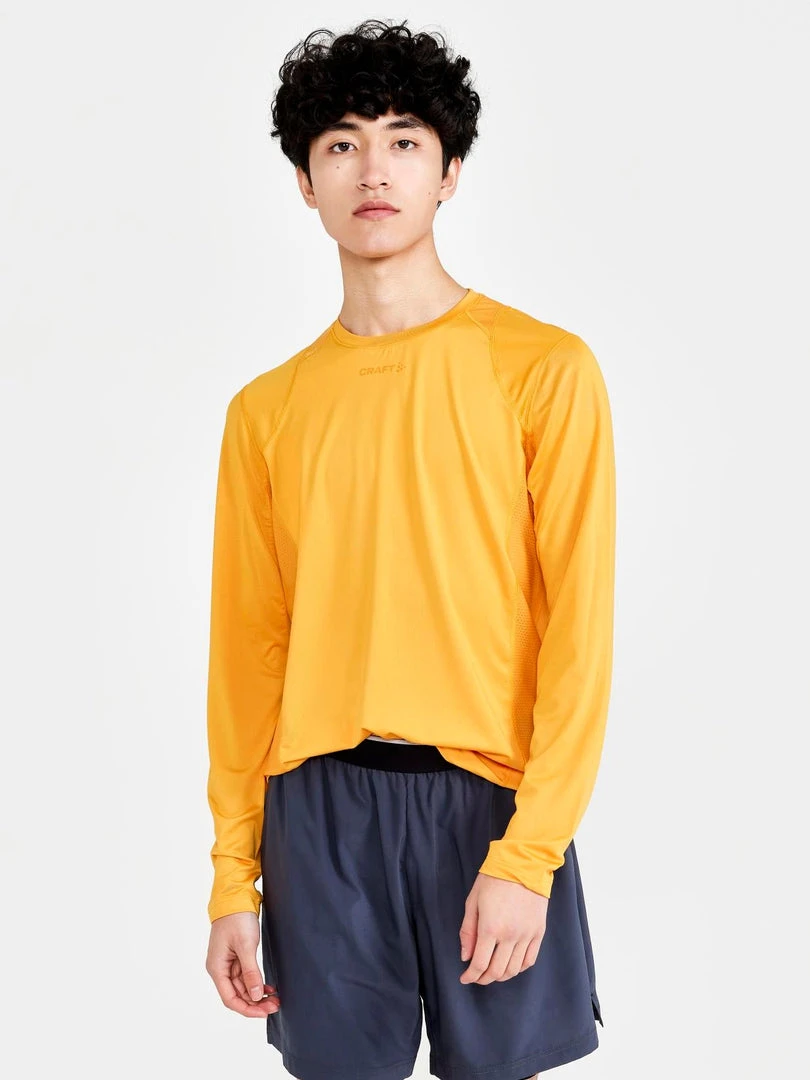 Craft Sportswear NA MEN'S ADV ESSENCE TEE 28 Craft Sportswear NA MEN'S ADV ESSENCE TEE