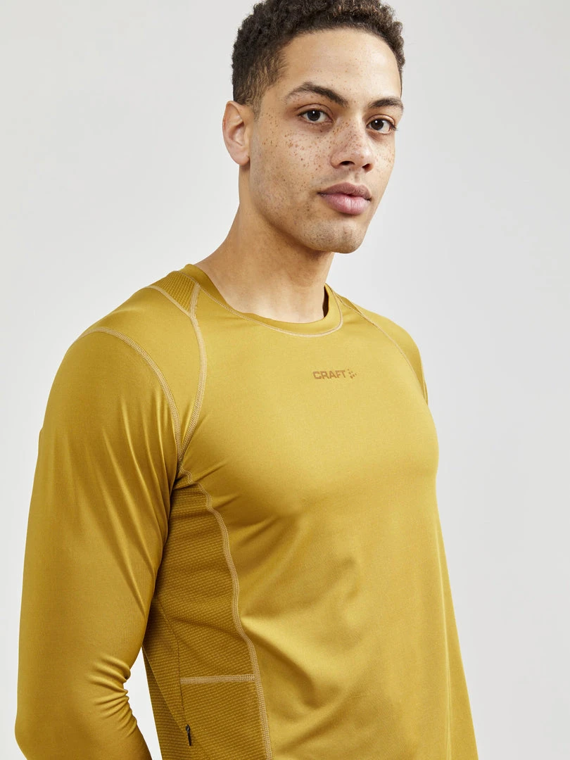 Craft Sportswear NA MEN'S ADV ESSENCE TEE 18 Craft Sportswear NA MEN'S ADV ESSENCE TEE
