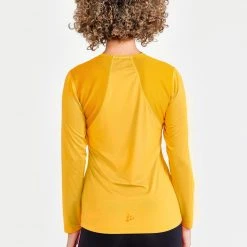 Craft Sportswear NA WOMEN'S ADV ESSENCE LS TRAINING TEE