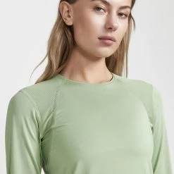 Craft Sportswear NA WOMEN'S ADV ESSENCE LS TRAINING TEE