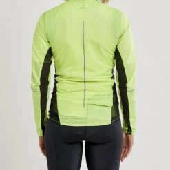 Craft Sportswear NA WOMEN'S ESSENCE LIGHT WIND CYCLING JKT 29 Craft Sportswear NA WOMEN'S ESSENCE LIGHT WIND CYCLING JKT