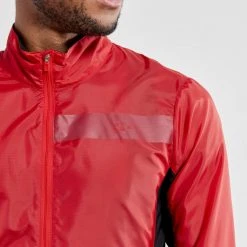 Craft Sportswear NA MEN'S ESSENCE LIGHT WIND CYCLING JKT 38 Craft Sportswear NA MEN'S ESSENCE LIGHT WIND CYCLING JKT