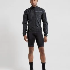Craft Sportswear NA MEN'S ESSENCE LIGHT WIND CYCLING JKT 45 Craft Sportswear NA MEN'S ESSENCE LIGHT WIND CYCLING JKT