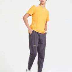 Craft Sportswear NA MEN'S PRO HYPERVENT RUNNING TEE 97 Craft Sportswear NA MEN'S PRO HYPERVENT RUNNING TEE