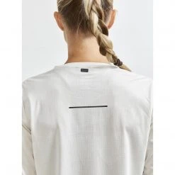 Craft Sportswear NA WOMEN'S PRO HYPERVENT RUNNING WIND TOP