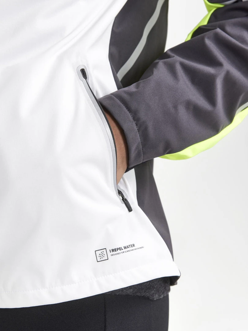 Craft Sportswear NA WOMEN'S PRO HYDRO LUMEN RUNNING JACKET 2 6 Craft Sportswear NA WOMEN'S PRO HYDRO LUMEN RUNNING JACKET 2