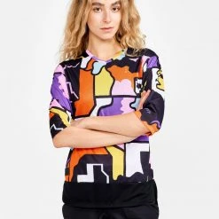 Craft Sportswear NA WOMEN'S CORE GRAVEL SS TEE